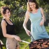 Come gli uomini e le donne organizzano un barbecue su WhatsApp